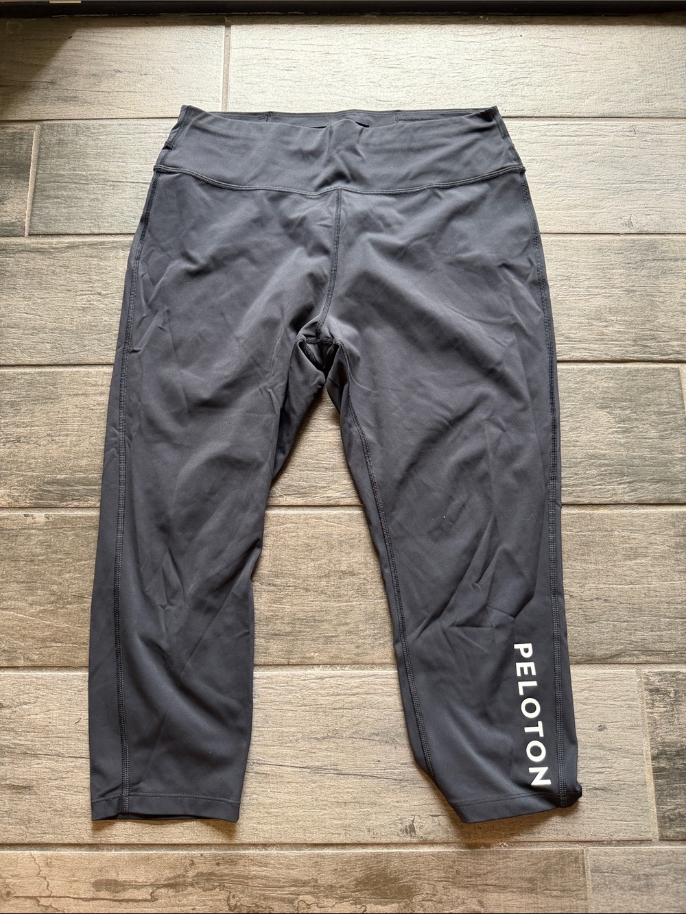 Peloton Black Cropped Workout Leggings with Calf Logo